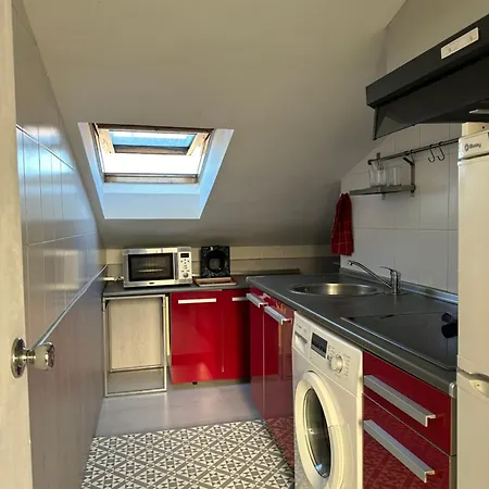 Coqueto Y Luminoso Atico En Amara Cerca Del Paseo Del Urumea Y Del Estadio De Anoeta *